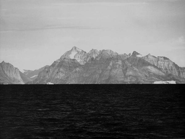 Groenlandia occidentale - Nord dell'Oceano Atlantico - Baia di Baffin? - Montagne