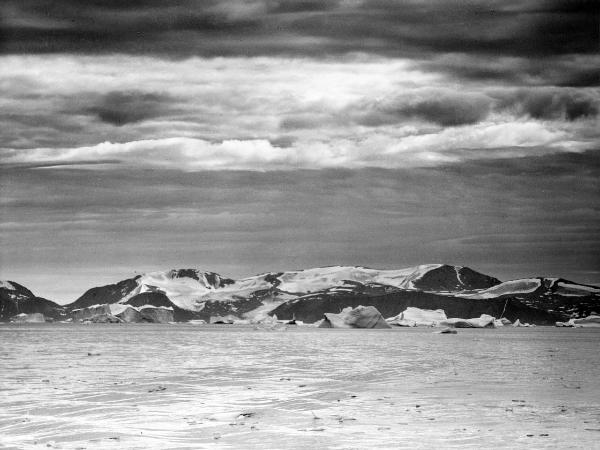 Groenlandia occidentale - Nord dell'Oceano Atlantico - Baia di Melville? - Indlandsis - Icebergs