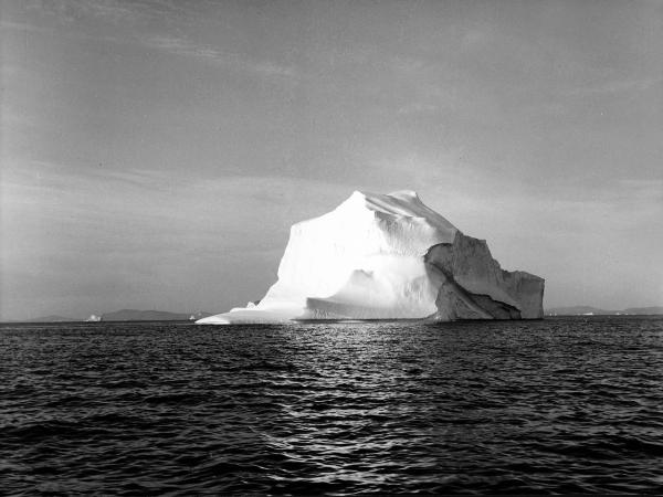 Groenlandia occidentale - Nord dell'Oceano Atlantico - Baia di Baffin? - Iceberg
