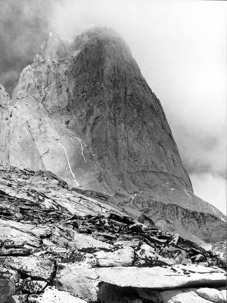 Patagonia cilena - Provincia di Ultima Esperanza - Ande patagoniche - Massiccio del Paine - Torri del Paine - Torre centrale