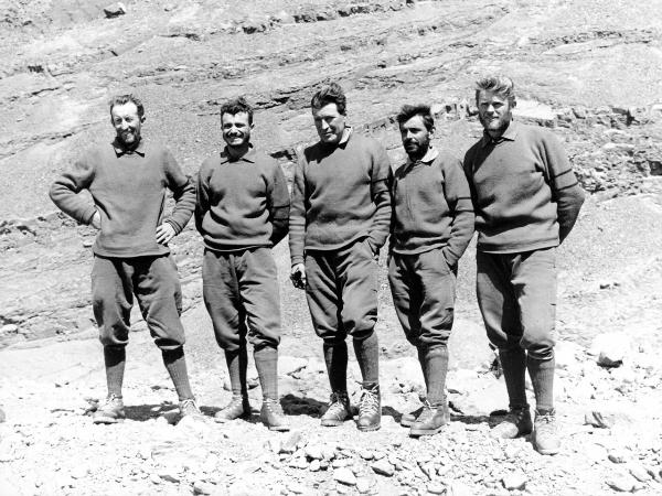 Ritratto di gruppo - Alpinisti - Bich, Jean - Carrel, Leonardo - Gobbi, Toni - Pellissier, Camillo - Pession, Pierino - Patagonia cilena - Provincia di Ultima Esperanza - Ande patagoniche - Massiccio del Paine