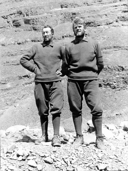 Ritratto di gruppo - Alpinisti - Bich, Jean - Pession, Pierino - Patagonia cilena - Provincia di Ultima Esperanza - Ande patagoniche - Massiccio del Paine