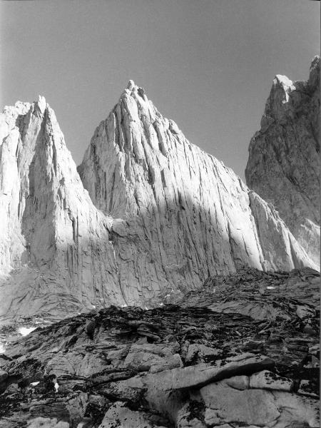 Patagonia cilena - Provincia di Ultima Esperanza - Ande patagoniche - Massiccio del Paine - Torre nord del Paine