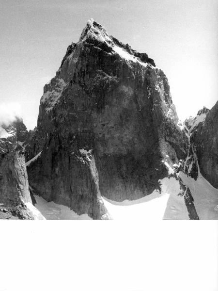 Patagonia cilena - Provincia di Ultima Esperanza - Ande patagoniche - Massiccio del Paine - Torre sud