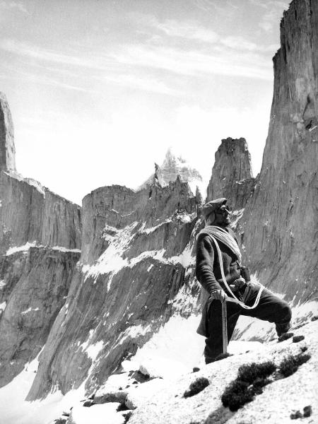 Ritratto - Uomo - Alpinista - Bich, Jean - Patagonia cilena - Provincia di Ultima Esperanza - Ande patagoniche - Massiccio del Paine - Paine principale