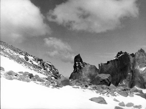 Patagonia cilena - Provincia di Ultima Esperanza - Ande patagoniche - Massiccio del Paine - Torre del Paine - Vette