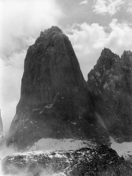 Patagonia cilena - Provincia di Ultima Esperanza - Ande patagoniche - Massiccio del Paine - Torre centrale