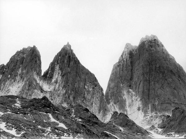 Patagonia cilena - Provincia di Ultima Esperanza - Ande patagoniche - Massiccio del Paine - Torre nord - Torre centrale