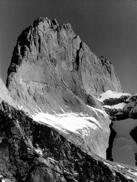 Patagonia cilena - Provincia di Ultima Esperanza - Ande patagoniche - Massiccio del Paine - Torre sud