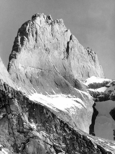 Patagonia cilena - Provincia di Ultima Esperanza - Ande patagoniche - Massiccio del Paine - Torre sud