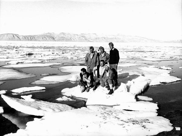 Ritratto di gruppo - uomini- Barmasse Luigi - Pellissier Jean -Bich Jean - Groenlandia- Mesters Vig