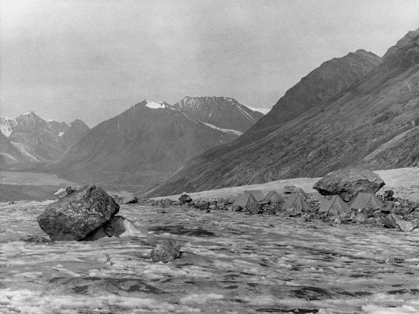 Groenlandia -Isole Menander - ghiaccio - tende