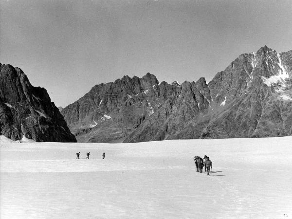 Groenlandia - Vikingebrae- uomini- ghiaccio- montagne