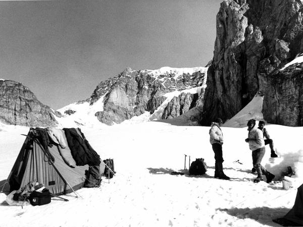 Groenlandia- Vikingebrae- ghiaccio- uomini - tende