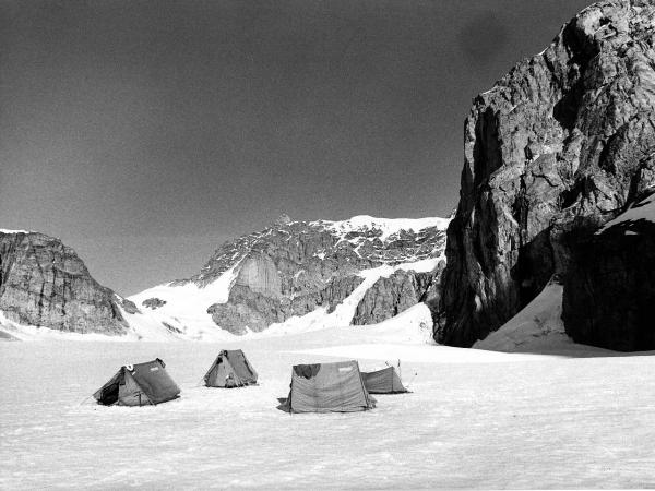 Groenlandia- Vikingebrae- ghiaccio- tende