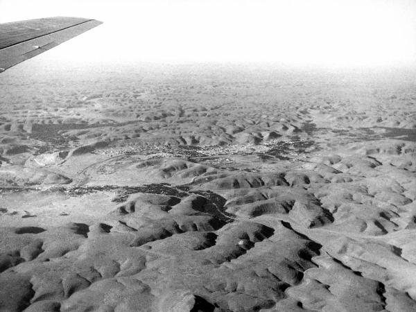 Hoggar -deserto - ala di aereo