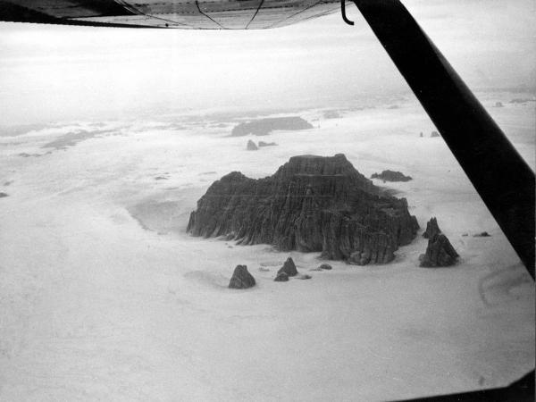 Sahara - vette - Tibesti - ala di aereo