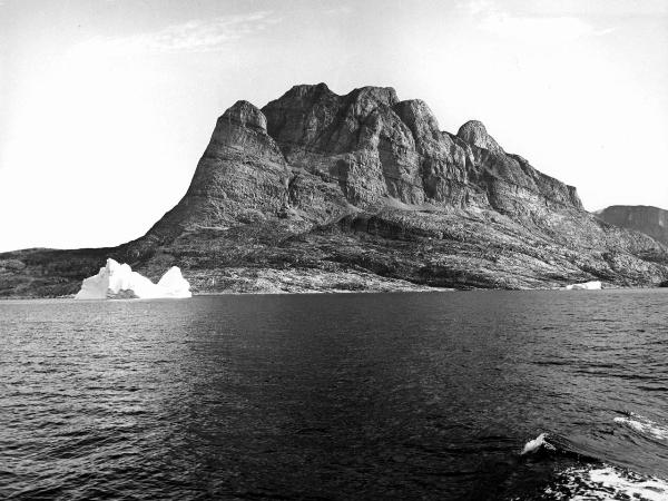 Groenlandia occidentale - Nord dell'Oceano Atlantico - Baia di Baffin? - Montagna