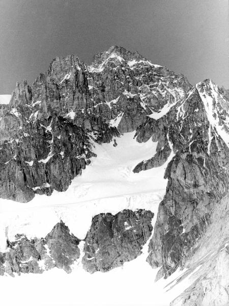 Groenlandia orientale - Mare di Groenlandia - Kong Oscar Fjord - Scoresby Land - Alpi Stauning - Ghiacciaio - Bersaerker