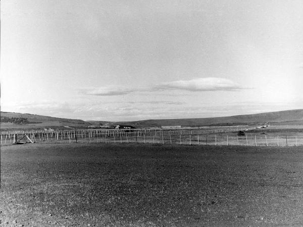 Patagonia cilena - Provincia di Ultima Esperanza - Ande patagoniche - Pampa - Recinzioni