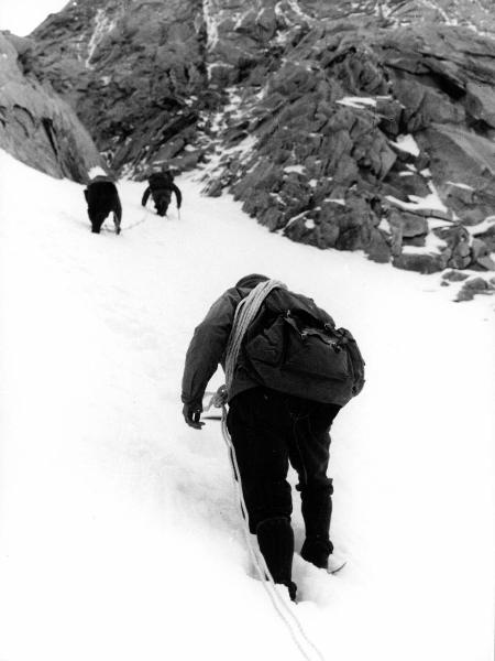 Patagonia cilena - Provincia di Ultima Esperanza - Ande patagoniche - Massiccio del Paine - Torri del Paine - Alpinisti