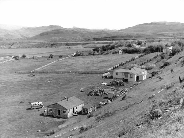 Patagonia cilena - Provincia di Ultima Esperanza - Ande patagoniche - Pampa - Case - Recinzioni