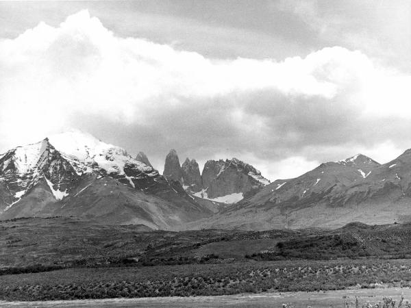 Patagonia cilena - Provincia di Ultima Esperanza - Ande patagoniche - Massiccio del Paine - Torri del Paine - Paine Chico - Laguna Amarga