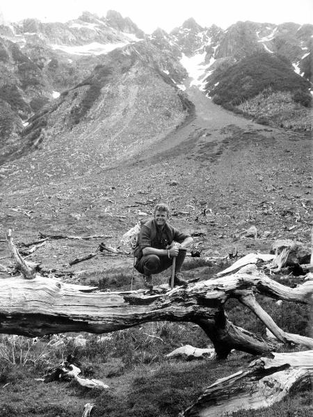 Ritratto - Uomo - Alpinista - Pession, Pierino - Patagonia cilena - Provincia di Ultima Esperanza - Ande patagoniche - Massiccio del Paine - Tronco