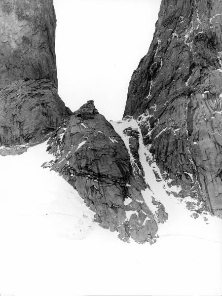 Patagonia cilena - Provincia di Ultima Esperanza - Ande patagoniche - Massiccio del Paine - Torre sud - Torre centrale