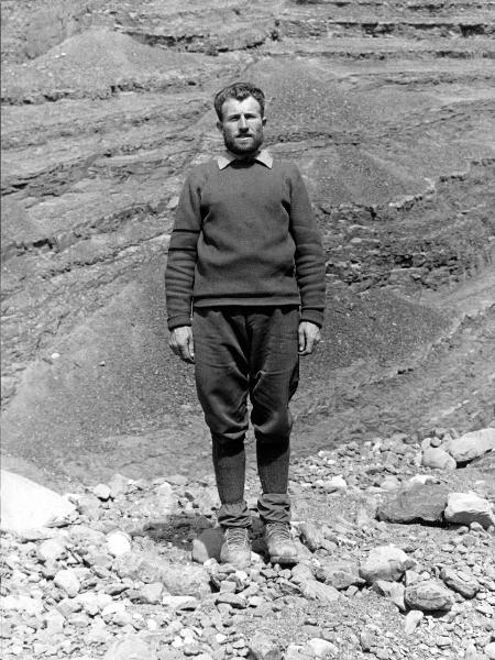 Ritratto - Uomo - Alpinista - Pession, Pacifico - Patagonia cilena - Provincia di Ultima Esperanza - Ande patagoniche - Massiccio del Paine