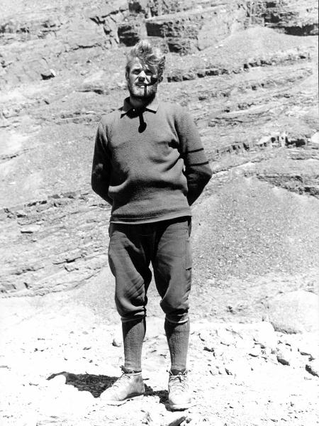 Ritratto - Uomo - Alpinista - Pession, Pierino - Patagonia cilena - Provincia di Ultima Esperanza - Ande patagoniche - Massiccio del Paine