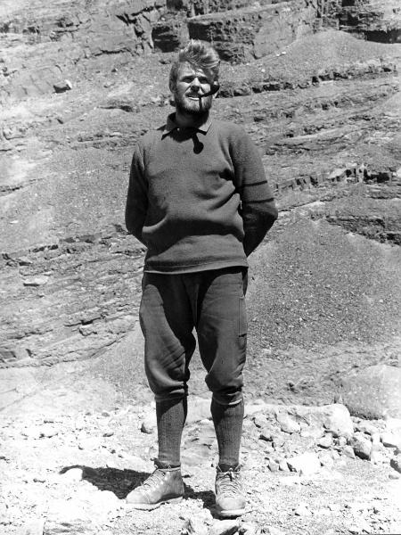 Ritratto - Uomo - Alpinista - Pession, Pierino - Patagonia cilena - Provincia di Ultima Esperanza - Ande patagoniche - Massiccio del Paine