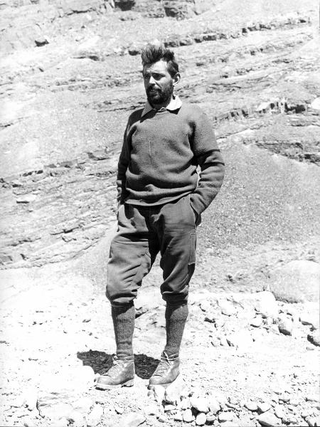 Ritratto - Uomo - Alpinista - Pellissier, Camillo - Patagonia cilena - Provincia di Ultima Esperanza - Ande patagoniche - Massiccio del Paine