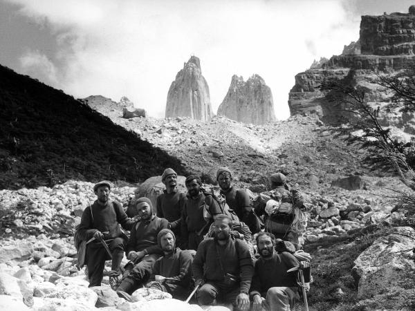 Ritratto di gruppo - Alpinisti - Barmasse, Gino - Bich, Jean - Carrel, Leonardo - Carrel, Marcello - Gobbi, Toni - Monzino, Guido - Pellissier, Camillo - Pession, Pacifico - Pession, Pierino