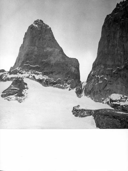 Patagonia cilena - Provincia di Ultima Esperanza - Ande patagoniche - Massiccio del Paine - Torre sud