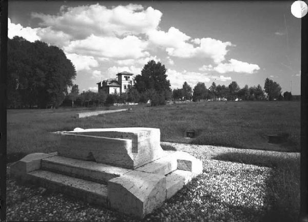 Mantova - Valletta di Belfiore - Monumento ai Martiri di Belfiore