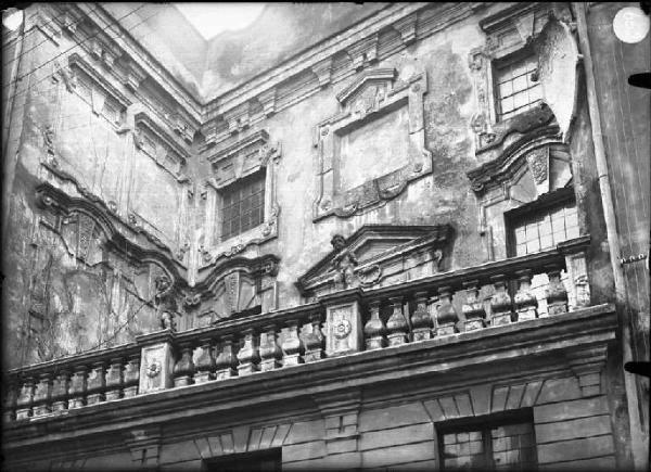 Mantova - Casa di via Fratelli Bandiera n. 20 - Terrazza interna