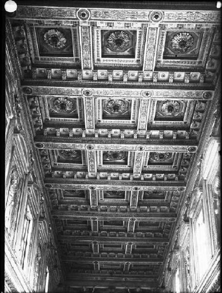 Mantova - Duomo - Navata centrale - Soffitto