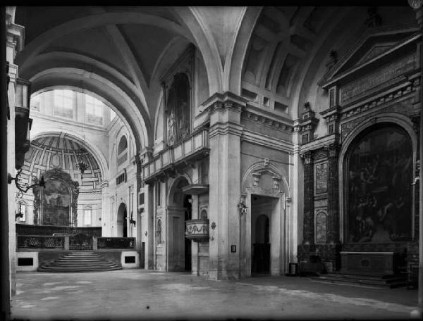 Mantova - Basilica di S. Barbara - Interno