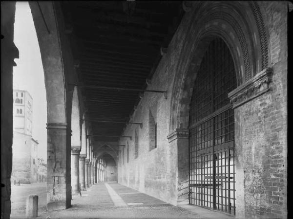 Mantova - Palazzo Ducale - Palazzo del Capitano - Portico