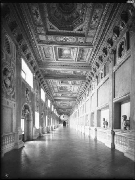 Mantova - Palazzo Ducale - Corte Nuova - Galleria della Mostra