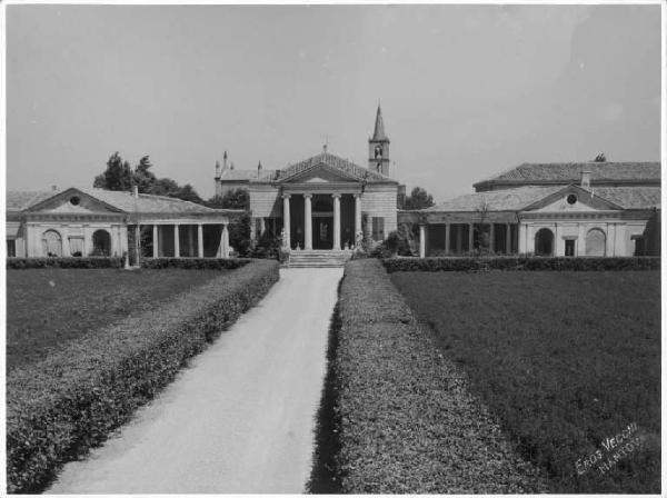 Castelnuovo Angeli - Villa Margherita