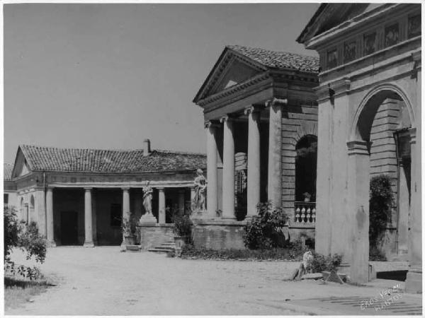 Castelnuovo Angeli - Villa Margherita