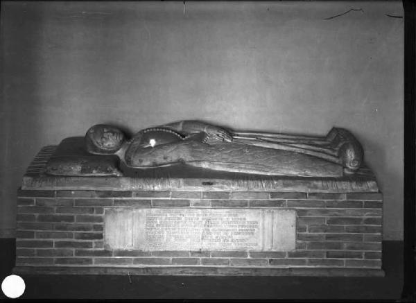 Scultura - Statua funebre di Margherita Gonzaga Malatesta - Epitaffio - Pierpaolo Dalle Masegne - Mantova - Museo di Palazzo Ducale