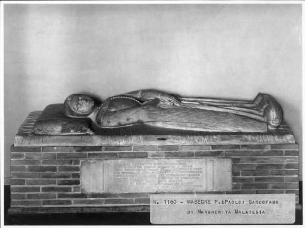 Scultura - Statua funebre di Margherita Gonzaga Malatesta - Epitaffio - Mantova - Museo di Palazzo Ducale