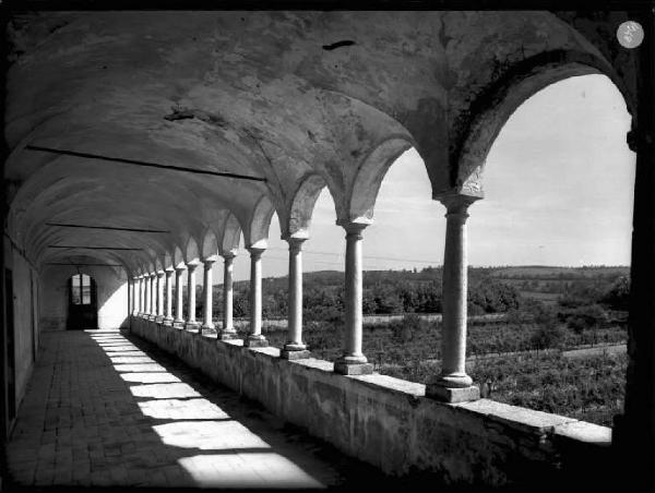 Castiglione delle Stiviere - Convento di S. Maria - Porticato