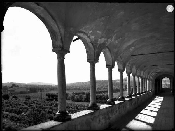 Castiglione delle Stiviere - Convento di S. Maria - Porticato