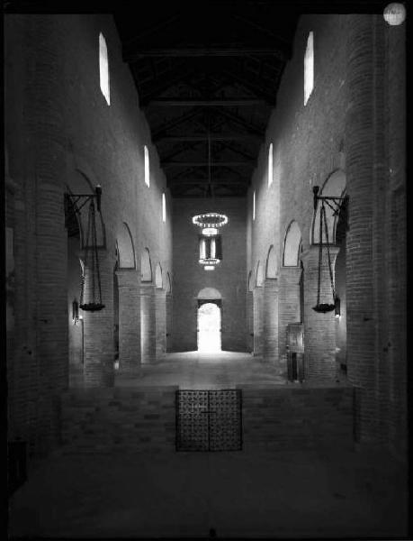 Pieve di Coriano - Chiesa di S. Maria Assunta - Interno