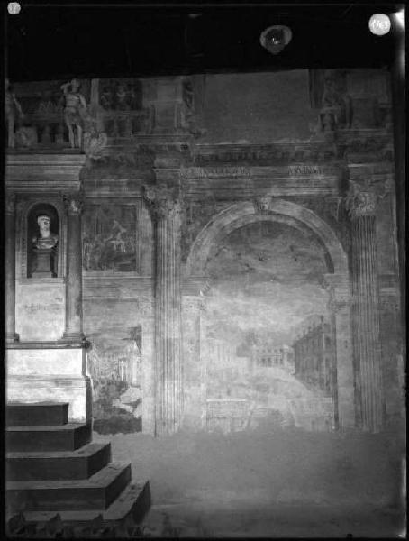 Sabbioneta - Teatro all'antica - Interno - Veduta del Campidoglio