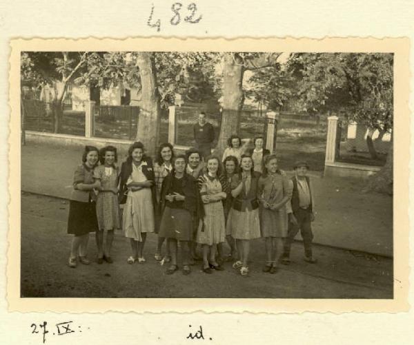 Seconda guerra mondiale - Ritratto di gruppo femminile - Ragazze bulgare